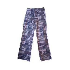 Abercrombie High Rise Straight Camo Pant